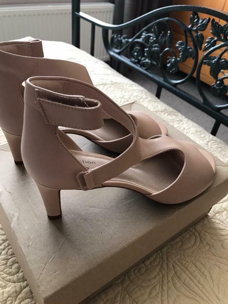 clarks alice flame sandals